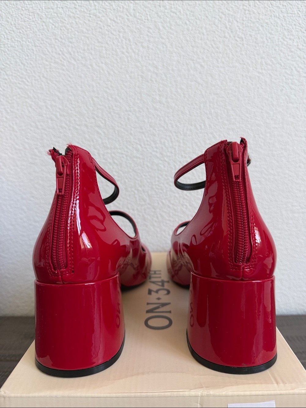 ON-34TH Red Patent Tonii Mary Jane Block Heels NIB - Picture 6 of 8
